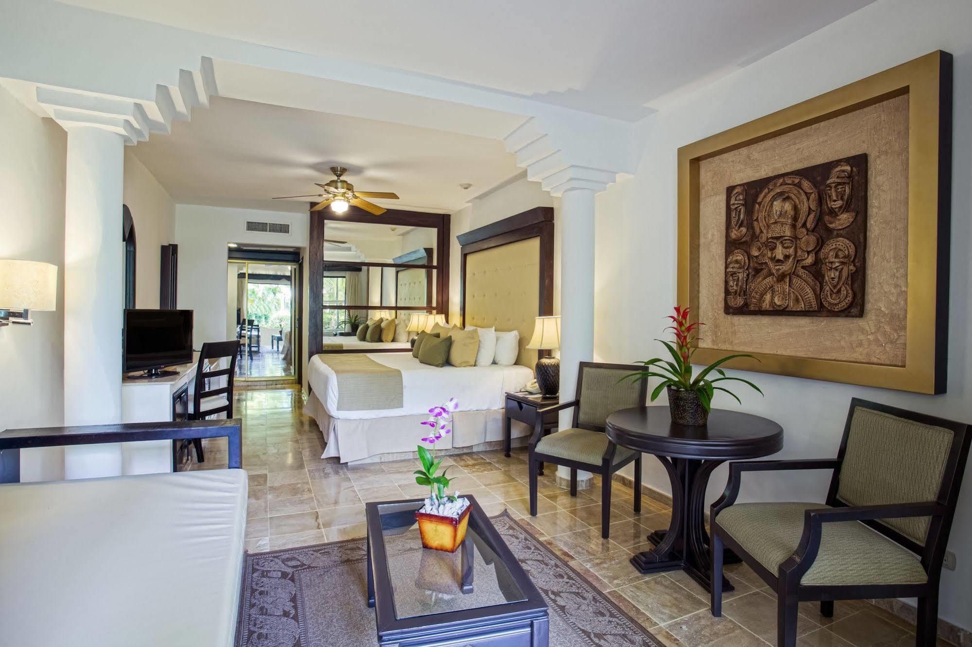 Melia Caribe Tropical All Inclusive (Adults Only) Пунта Кана Екстериор снимка